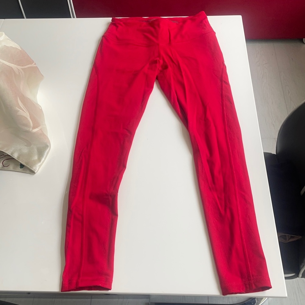 Knockout by Victoria’s Secret leggings